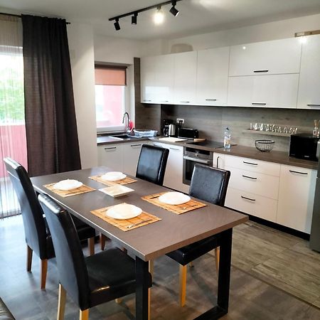 Ferienwohnung Lotus Area On Oradea Exterior foto