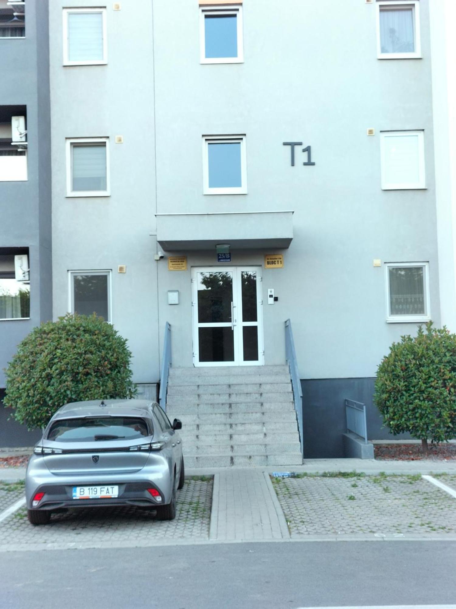 Ferienwohnung Lotus Area On Oradea Exterior foto